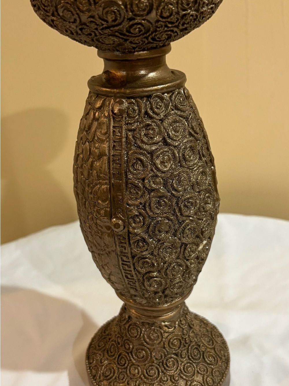 Vintage Ornate Gold Decorative Accent . Candle holder